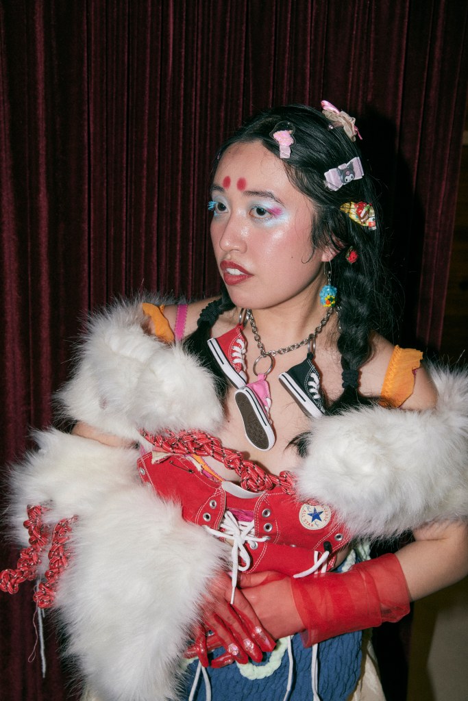 Press image of MUNGMUNG for Fei