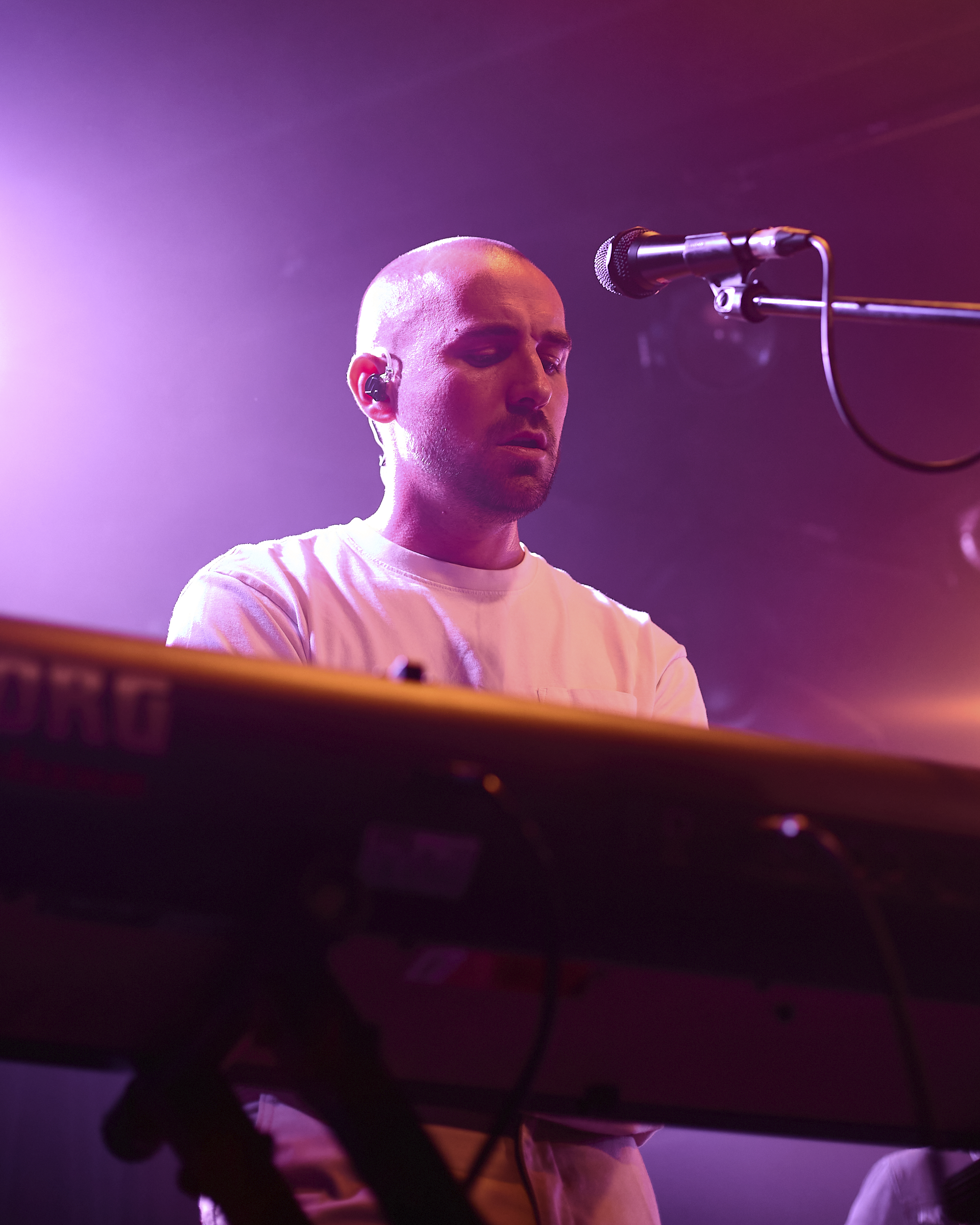 Amber Run performing at Richmond's Corner Hotel