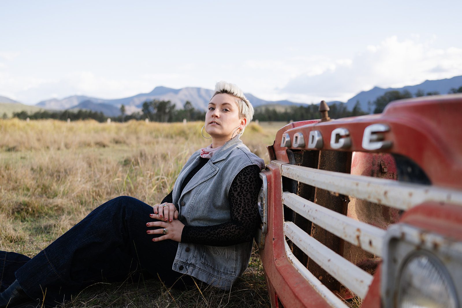 Image of Laura Frank leaning against a truck.